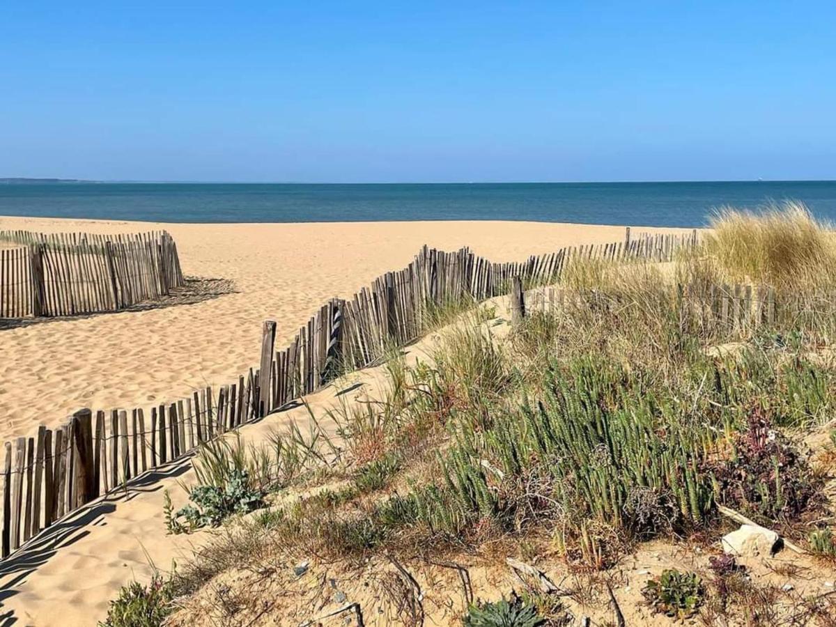 Appartement Pres De La Plage - 4 Pers, Piscine Ouverte, Parking, Animaux Acceptes - Fr-1-706-12 Châtelaillon-Plage Esterno foto